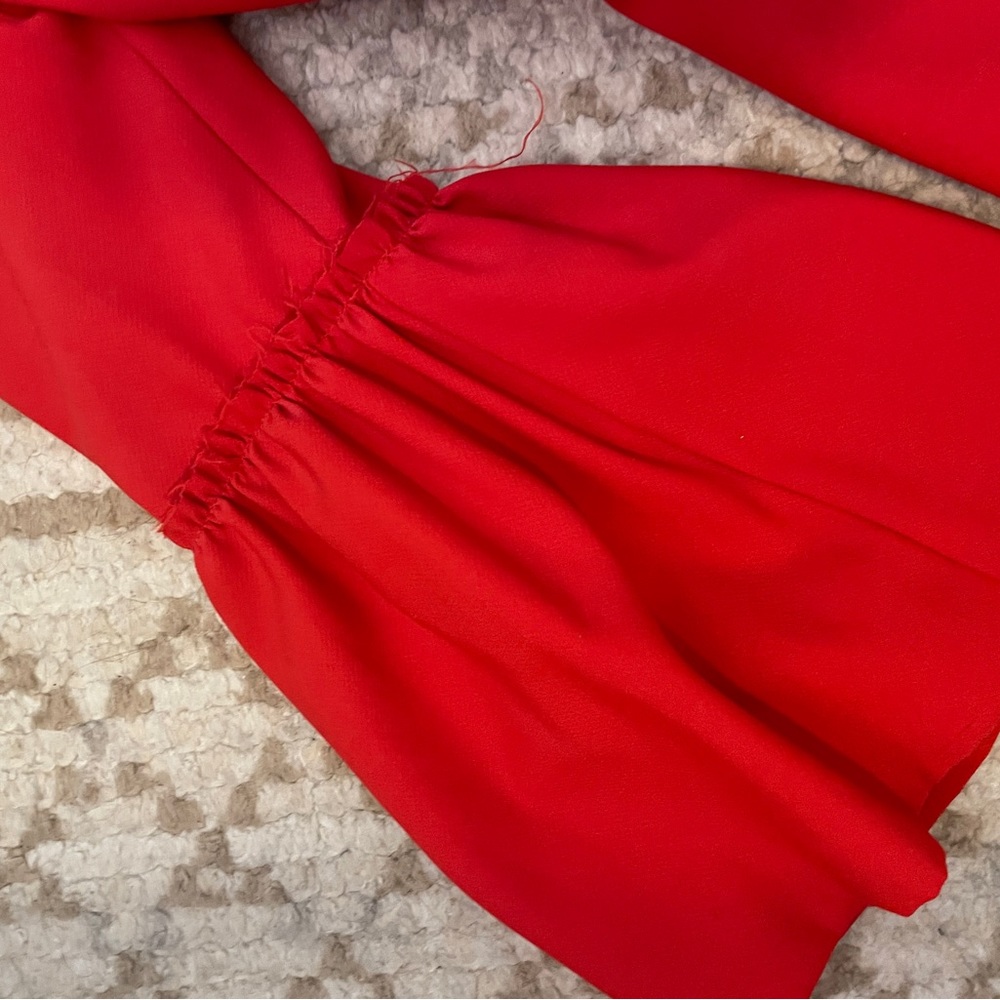 Red blazer - Picture 2 of 3